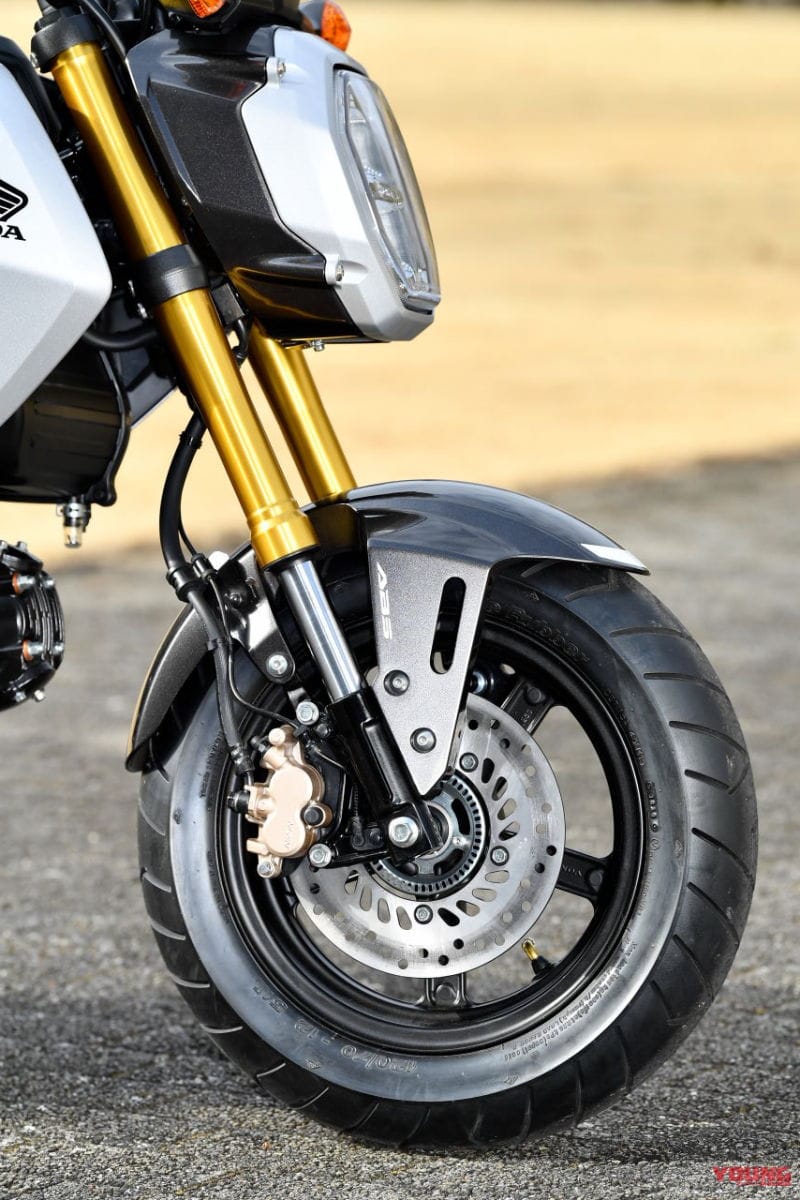 |国内モデル登場! 新エンジンに5速MTのホンダ新型「グロム」WEBイベント出展車両を撮影