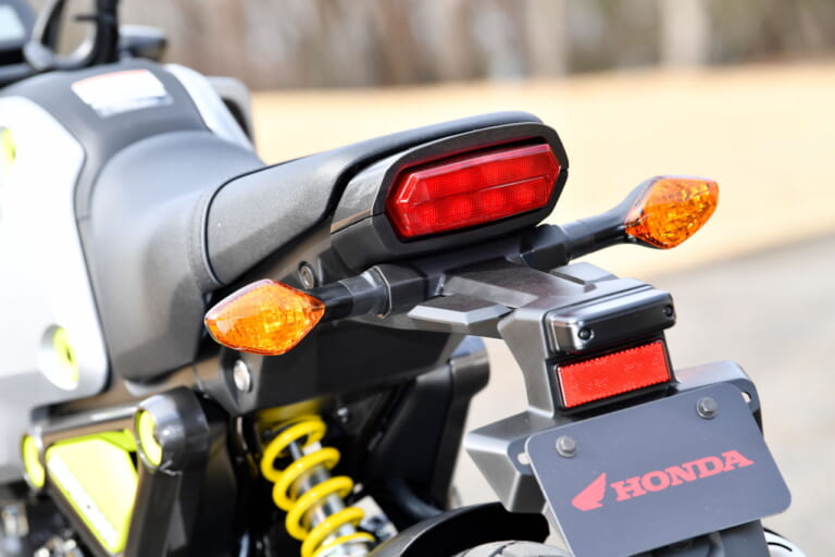 ホンダ グロム|国内モデル登場! 新エンジンに5速MTのホンダ新型「グロム」WEBイベント出展車両を撮影