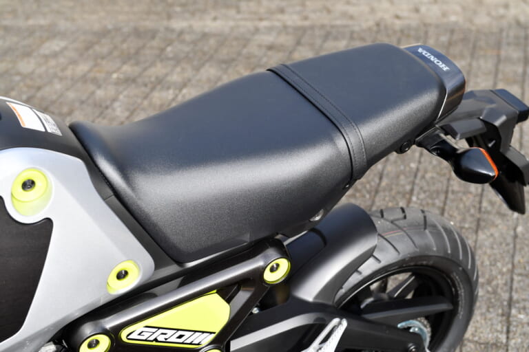 ホンダ グロム|国内モデル登場! 新エンジンに5速MTのホンダ新型「グロム」WEBイベント出展車両を撮影