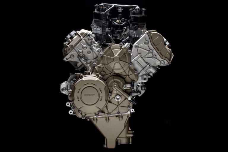 Desmosedici Stradale|L型なの? V型なの? ドゥカティの2気筒/4気筒エンジンは今こうなっている!