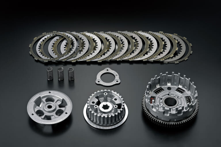 スズキ 新型ハヤブサ|まさに熟成の鬼! 新ハヤブサのエンジンは執念の超改良版!