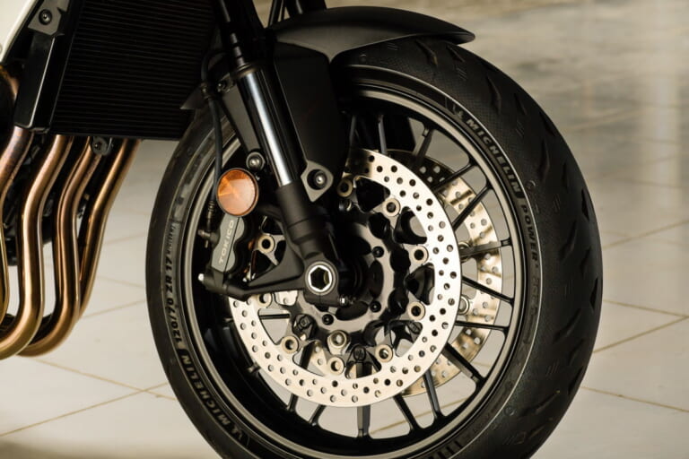 ホンダCB1000R|ホンダ新型「CB1000R」国内モデル、3/25に発売! デザインも進化して価格据え置き