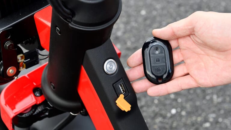 ゴッチア GEV600|電動バイク|プロト|原付一種電動バイク「ゴッチアGEV600」試乗インプレッション【忠実なレスポンスに驚き!】