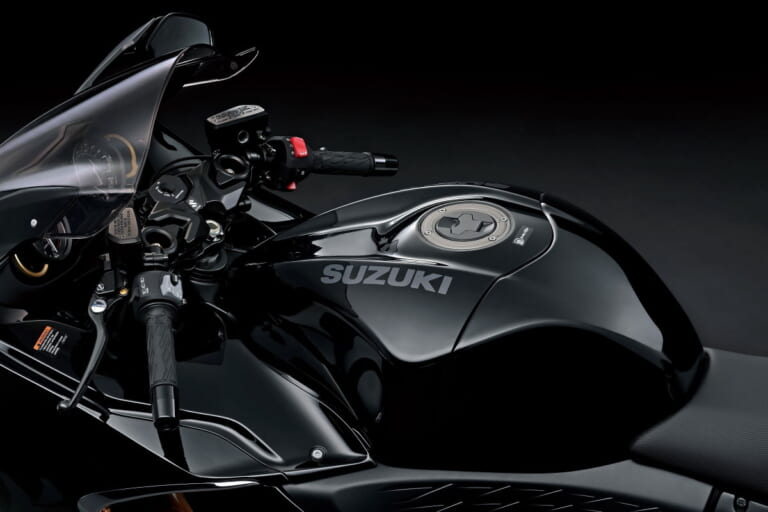 スズキ 新型ハヤブサ|誰が見てもハヤブサ、誰が見ても新しい! 新型ハヤブサのスタイリングを解説!