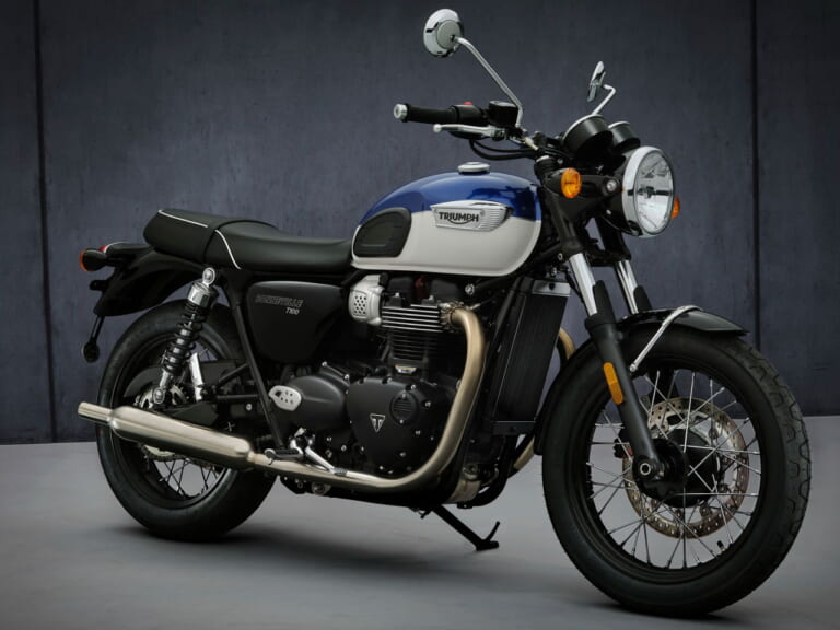 トライアンフ ボンネビルT100|2021新車バイクラインナップ|外国車|トライアンフ2021新車バイクラインナップ〈#2:モダンクラシック〉ボンネビル etc.
