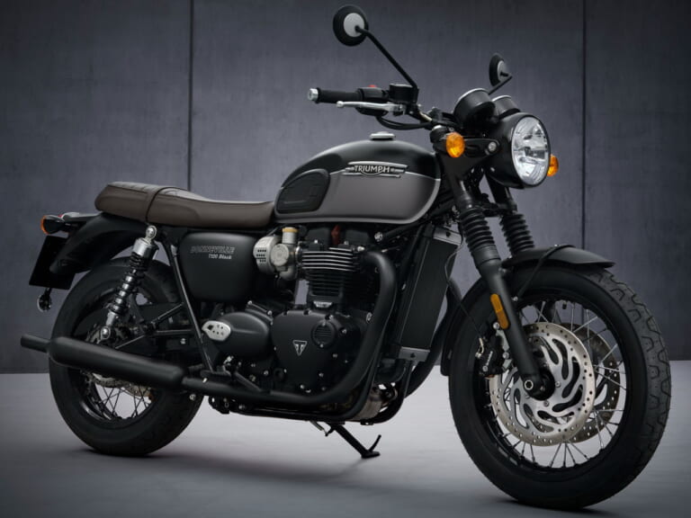 トライアンフ ボンネビルT120ブラック|2021新車バイクラインナップ|外国車|トライアンフ2021新車バイクラインナップ〈#2:モダンクラシック〉ボンネビル etc.