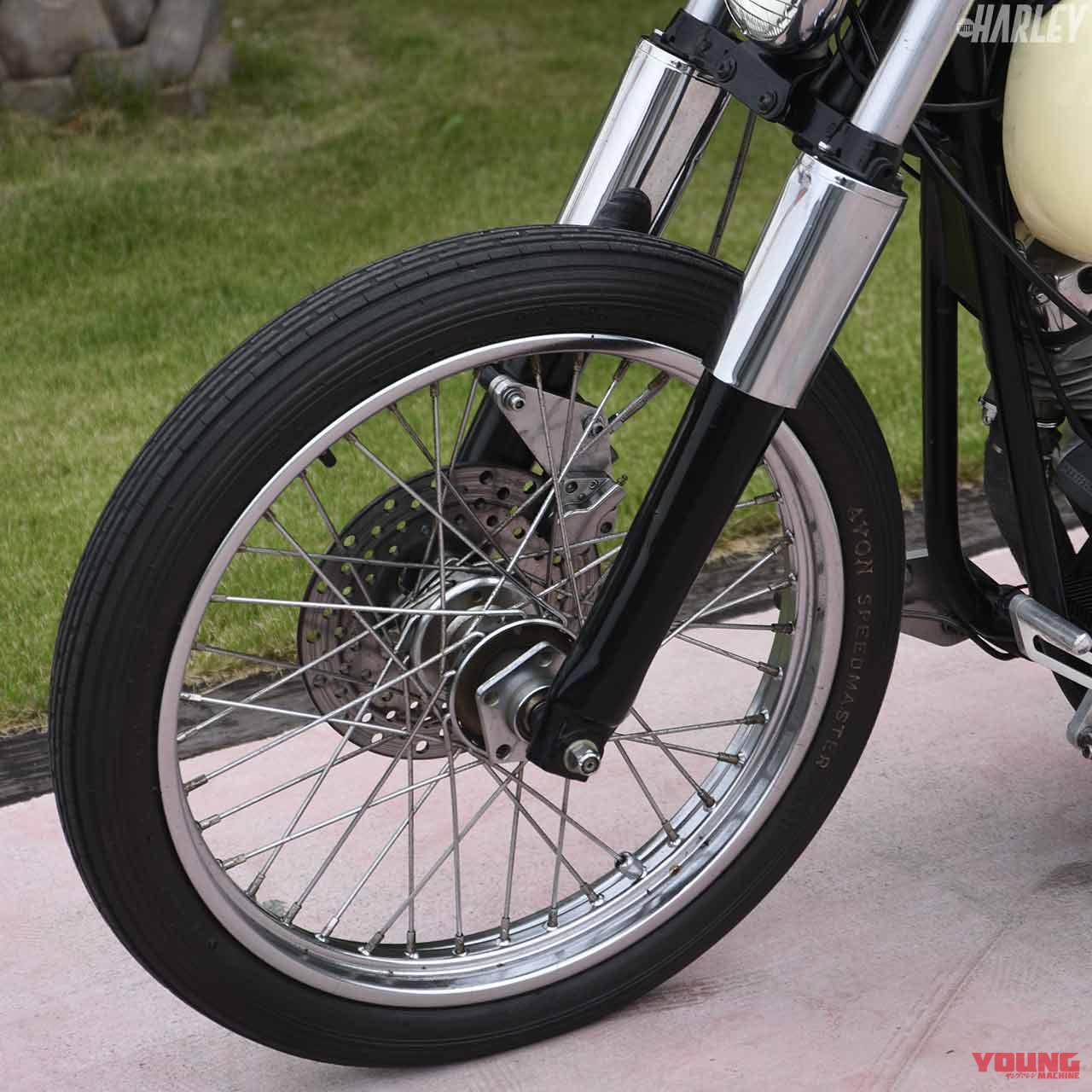 |ストックの1200エンジン&ノーマルフレームを生かした’78ハーレーFLHカスタム