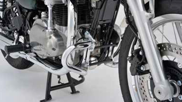 W650/W800 ストリート&カフェパイプエンジンガード デイトナ|最新おすすめカスタムパーツ×8選〈ヨシムラジャパン/ストライカー/エンデュランス etc.〉