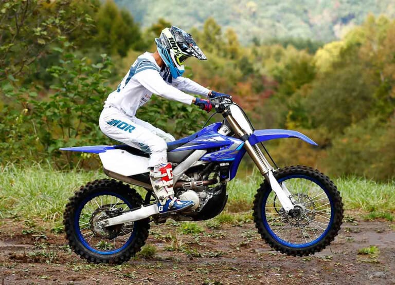 オフロードライディングテクニック|オフロードの丸太越えテクニックをイチから磨く練習法・後編〈渡辺学のスキルアップラボ〉