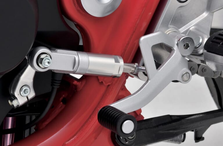 ホンダ新型CB1300SF/SB【電子制御スロットルを得てユーロ5をクリア】|威風堂々! ホンダ新型CB1300SF/SB【電子制御スロットルを得てユーロ5をクリア】