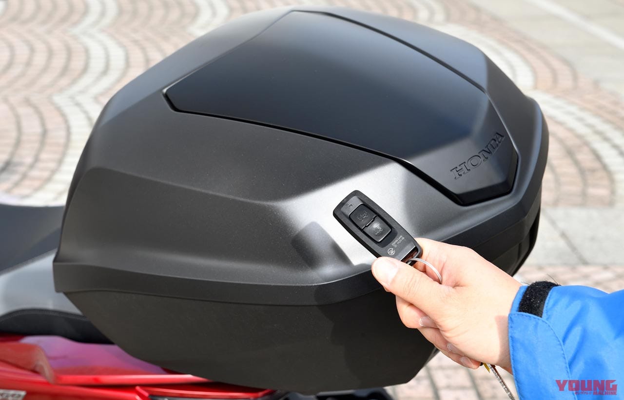 |ホンダPCX/160新旧モデル比較試乗インプレッション#1【これ以上ない正常進化!】