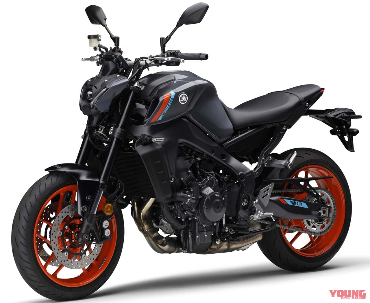 ヤマハMT-09|'21新車バイクラインナップ|日本車|ヤマハ2021新車バイクラインナップ〈大型ネイキッドクラス〉MT-09 etc.