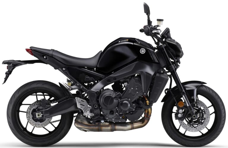 ヤマハMT-09|'21新車バイクラインナップ|日本車|ヤマハ2021新車バイクラインナップ〈大型ネイキッドクラス〉MT-09 etc.