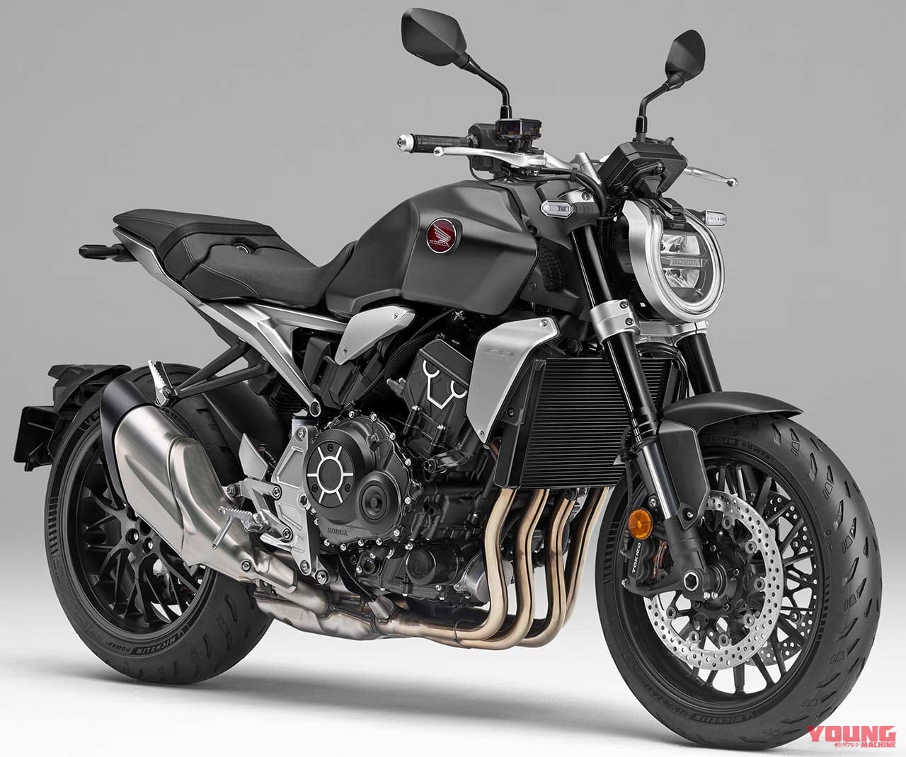 ホンダCB1000R|'21新車バイクラインナップ|日本車|ホンダ2021新車バイクラインナップ〈大型ネイキッドクラス〉CB1000R etc.