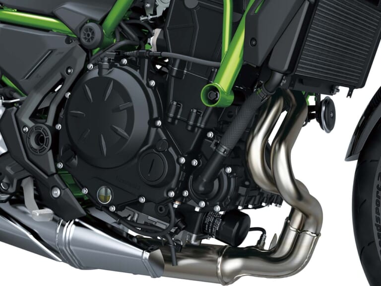 カワサキZ650|'21新車バイクラインナップ|日本車|カワサキ2021新車バイクラインナップ〈大型ネイキッドクラス〉Z H2 SE etc.