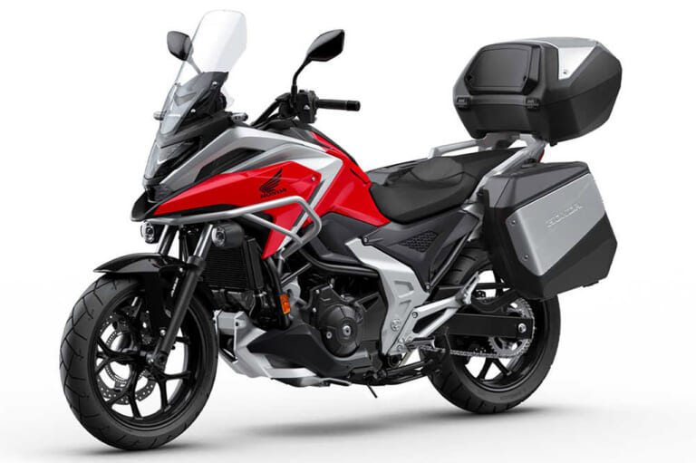 ホンダNC750X/DCT|2021新車バイクラインナップ|日本車|ホンダ2021年新車バイクラインナップ〈大型アドベンチャークラス〉NC750X etc.