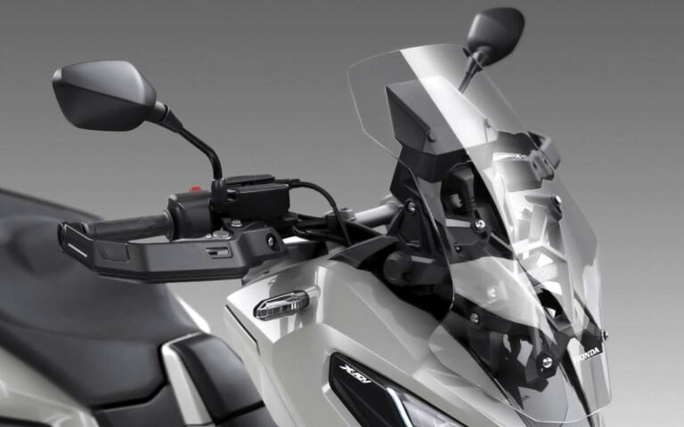 ホンダX-ADV|2021新車バイクラインナップ|日本車|大型スクーター|2021新車バイクラインナップ〈日本車大型スクータークラス〉X-ADV/TMAX etc.