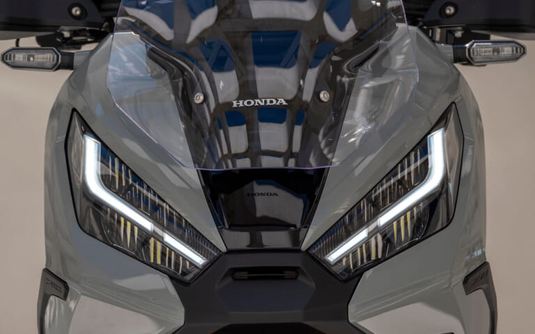 ホンダX-ADV|2021新車バイクラインナップ|日本車|大型スクーター|2021新車バイクラインナップ〈日本車大型スクータークラス〉X-ADV/TMAX etc.