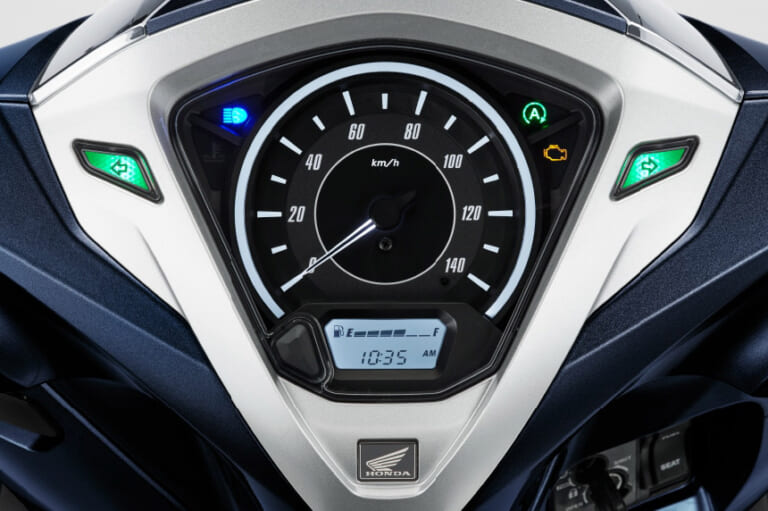 ホンダ リード125|2021新車バイクラインナップ|日本車|ホンダ2021新車バイクラインナップ〈51〜125cc原付二種スクーター〉PCX/リードetc.