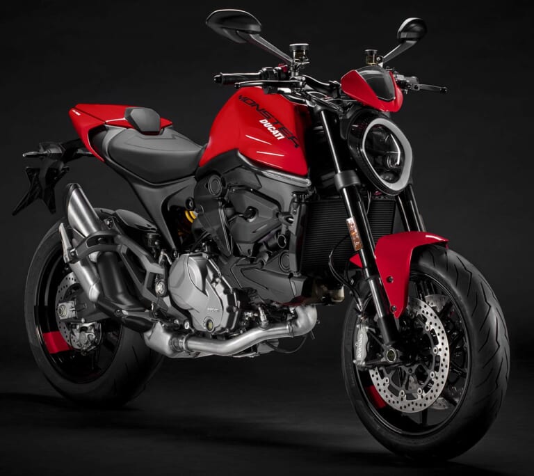 DUCATI MONSTER+|ドゥカティ2021新車バイクラインナップ〈#2:ストリートファイター/モンスター〉