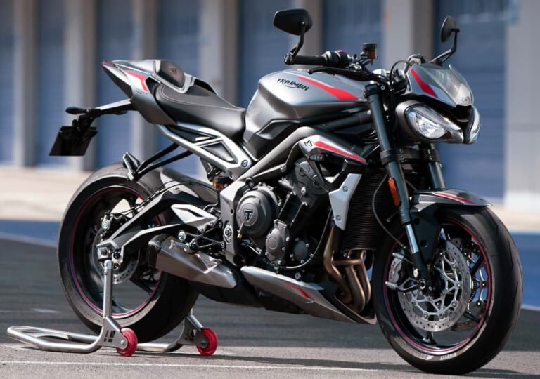 トライアンフ ストリートトリプルRS|'21新車バイクラインナップ|外国車|トライアンフ2021新車バイクラインナップ〈#1:ロードスター&スポーツ〉トライデント etc.