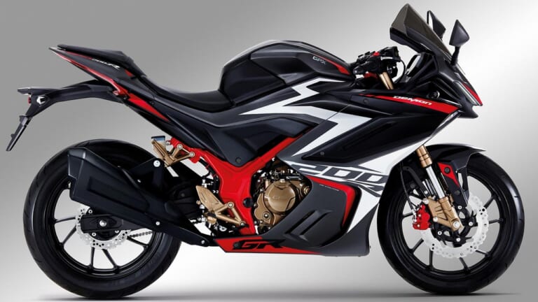 GPXデーモンGR200R|2021新車バイクラインナップ|外国車|GPX2021新車バイクラインナップ〈デーモン/レジェンド250ツイン/150Fi〉