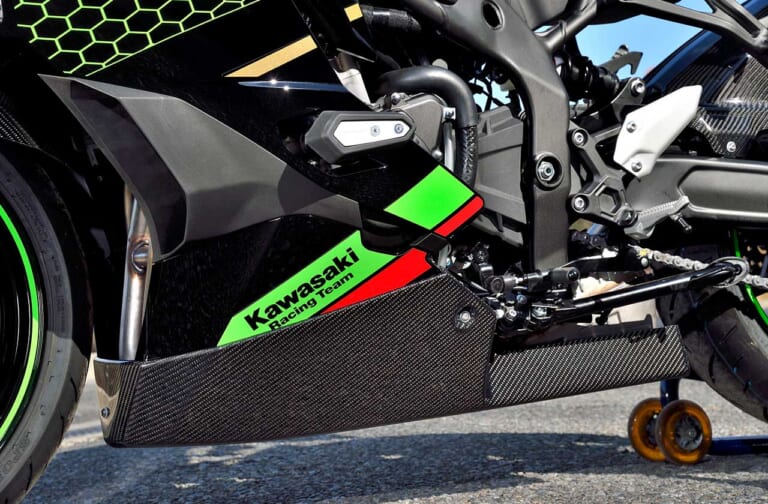 ニンジャZX-25Rストリートボディワーク|マジカルレーシング|ZX-25R専用ストリートボディワーク・パーツ6タイプ全21点が登場〈マジカルレーシング〉