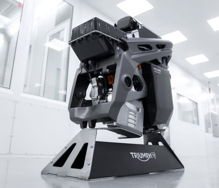 Triumph　TE-1プロジェクト