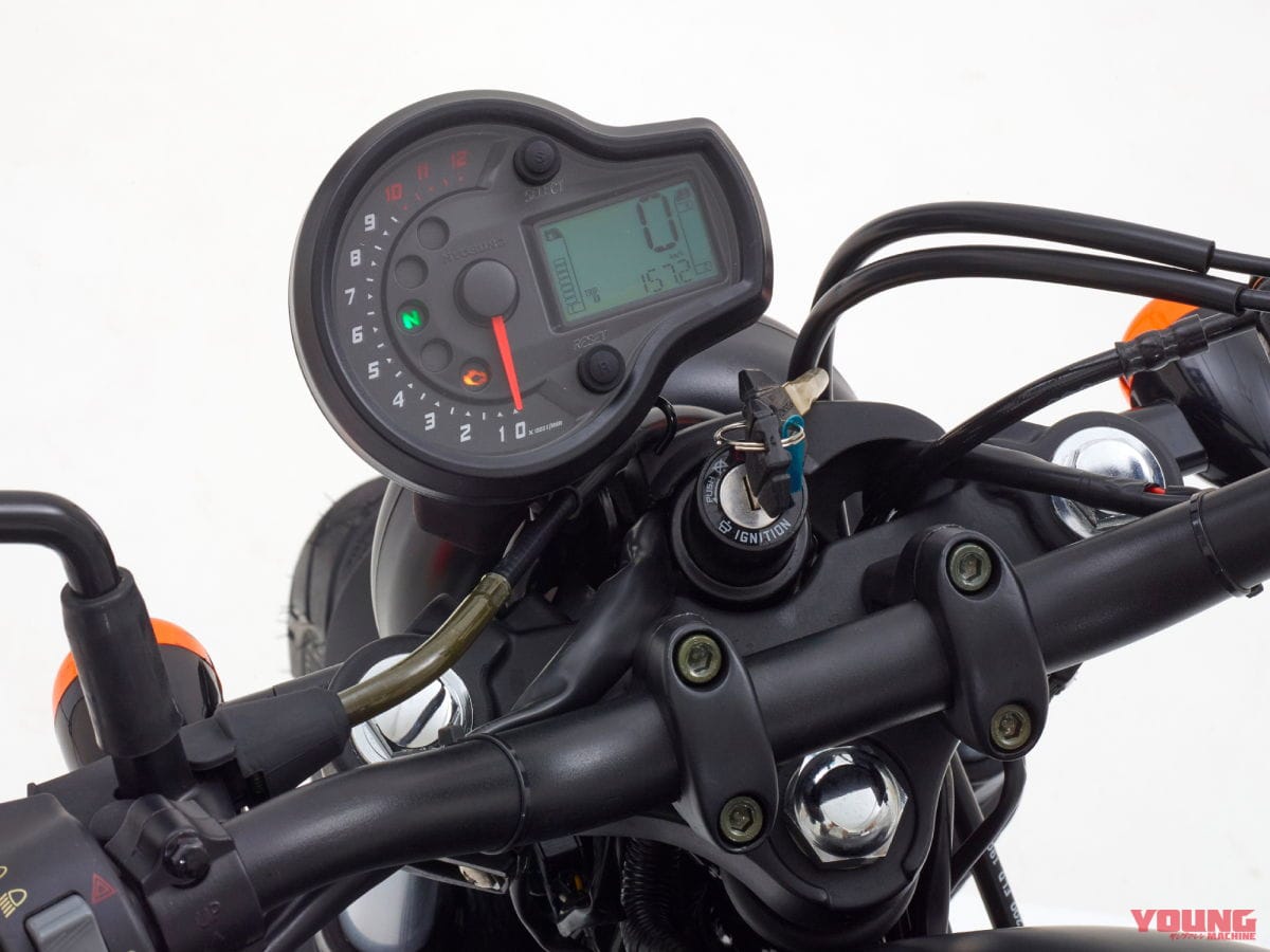 |125ccなのに水冷Vツイン! ボバースタイルのHYOSUNG「GV125S ボバー」間もなく発売