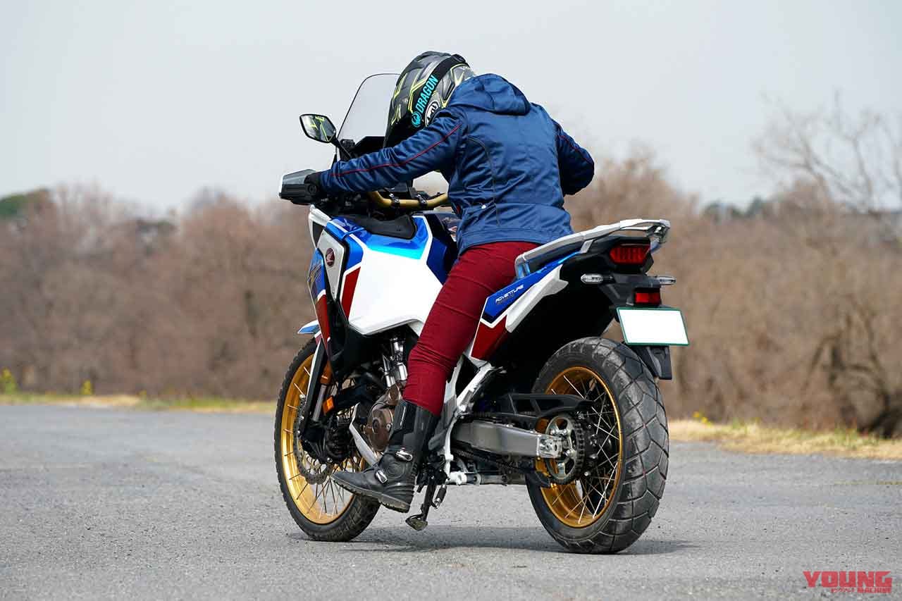 |小柄な体格でも大型アドベンチャー=アフリカツインを安全に乗りこなす攻略法〈”短い”あるある〉