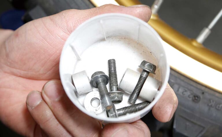 超初心者でも自分でできる簡単バイクメンテナンス|超初心者でも自分でできる簡単バイクメンテナンス【その1:メンテを始める前にまずは洗車から|セロー250】