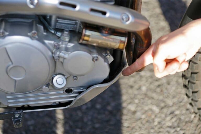 超初心者でも自分でできる簡単バイクメンテナンス【まずは洗車から】|超初心者でも自分でできる簡単バイクメンテナンス【その1:メンテを始める前にまずは洗車から|セロー250】