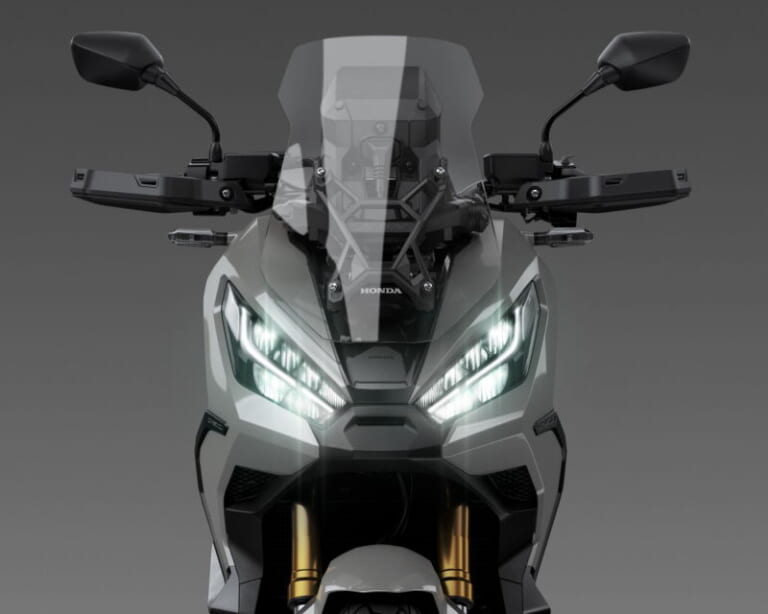 ホンダ X-ADV|祝認可! DRL+オートライト初採用のホンダ新型「X-ADV」国内仕様登場、3/25発売