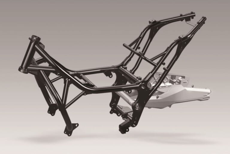 ホンダ X-ADV|祝認可! DRL+オートライト初採用のホンダ新型「X-ADV」国内仕様登場、3/25発売