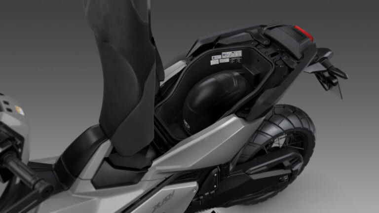 ホンダ X-ADV|祝認可! DRL+オートライト初採用のホンダ新型「X-ADV」国内仕様登場、3/25発売