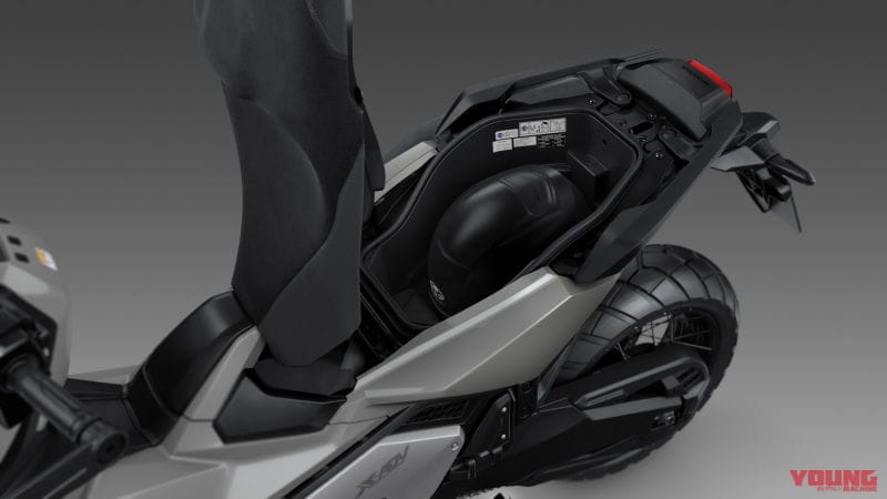 ホンダ X-ADV|祝認可! DRL+オートライト初採用のホンダ新型「X-ADV」国内仕様登場、3/25発売