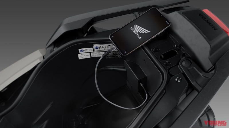 ホンダ X-ADV|祝認可! DRL+オートライト初採用のホンダ新型「X-ADV」国内仕様登場、3/25発売