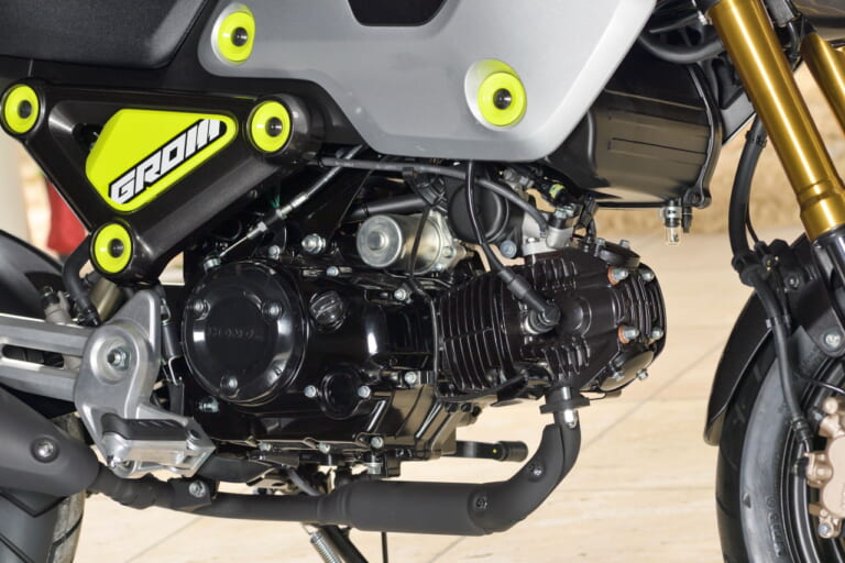 ホンダ グロム|ホンダ新型「グロム」が5速の新エンジンで登場! ABS標準装備でフルチェンジした12インチスポーツ