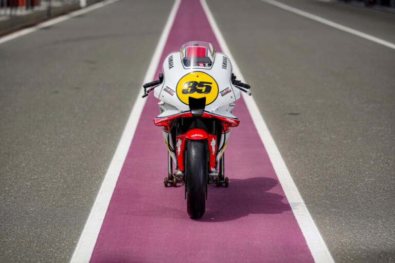 YAMAHA YZR-M1 60th|ヤマハのグランプリ参戦60周年 特別仕様「YZR-M1」カタールで公開!