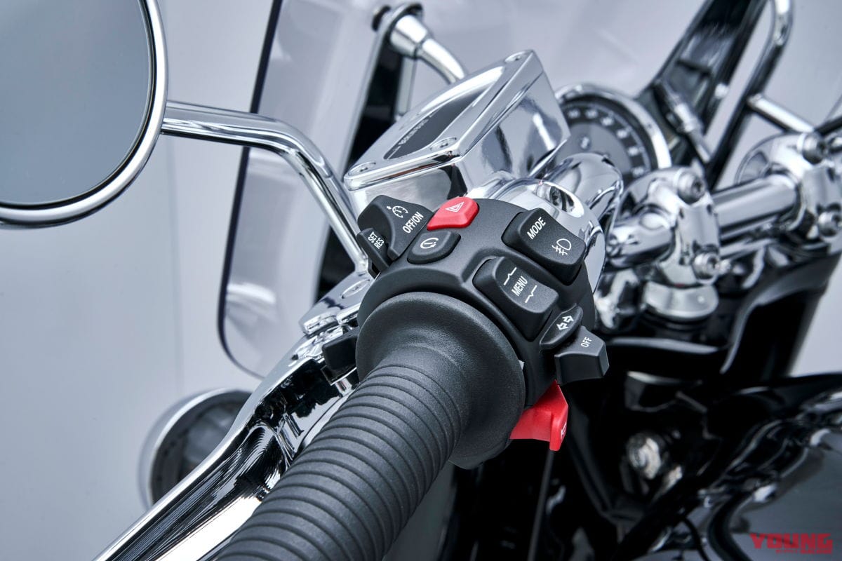 |空冷1801ccの巨大クルーザー、BMW「R18クラシック」登場! R18シリーズ第2弾