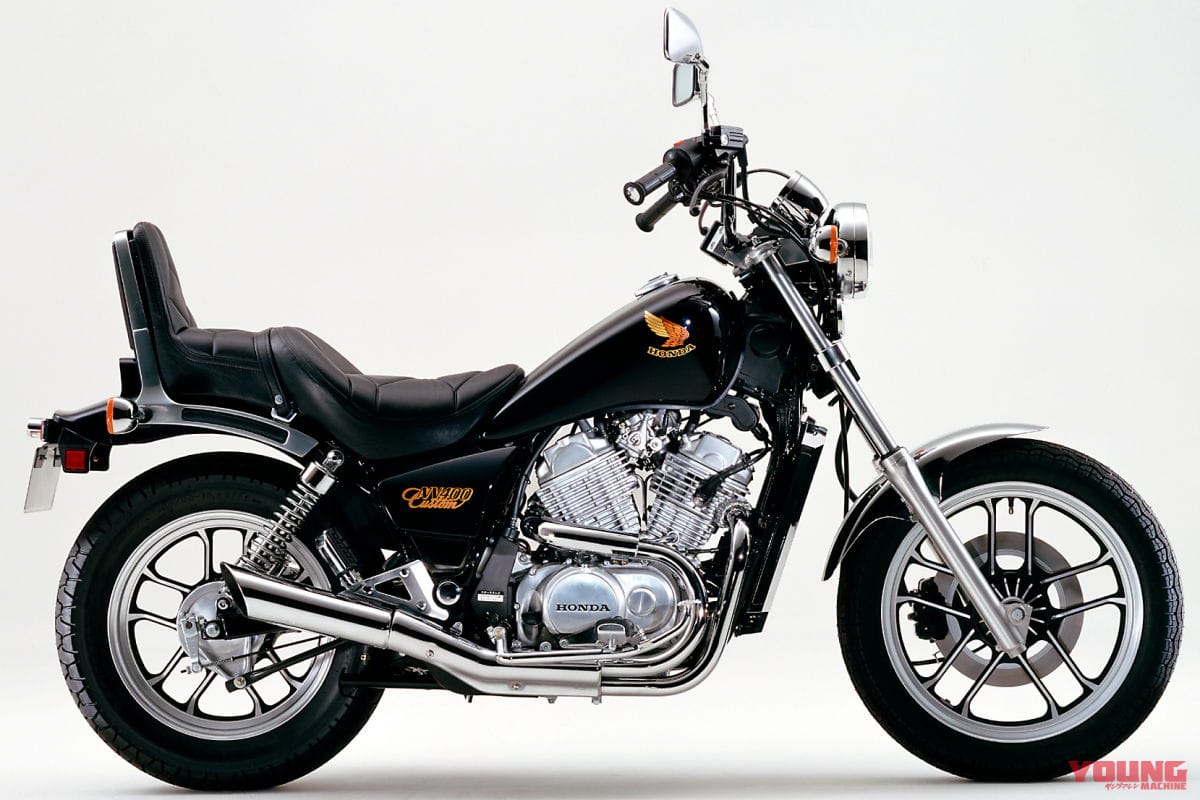 ホンダ NV400カスタム|旧アフリカツインの再来!? ハーレーの新設計エンジン「レボリューションマックス1250」とは