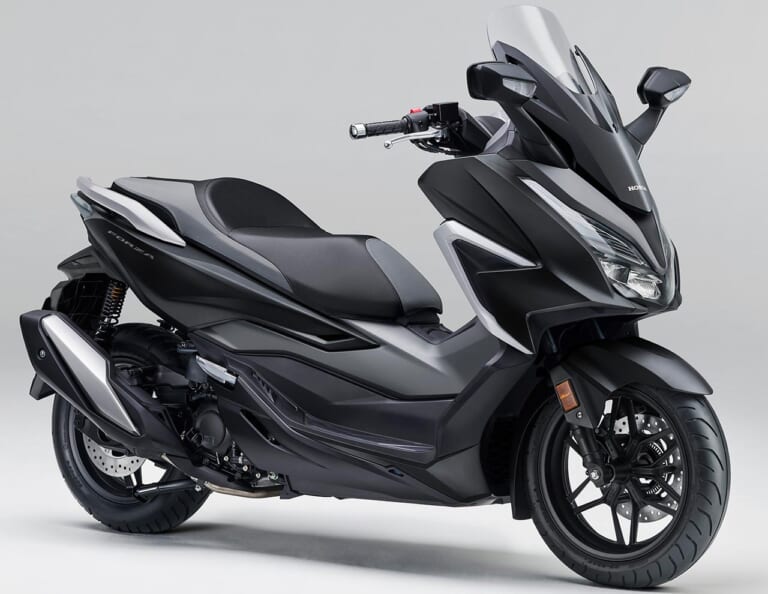 ホンダ フォルツァ|車検レス軽二輪クラス|2021新車バイクラインナップ〈日本車126〜250cc軽二輪クラス|スクーター〉