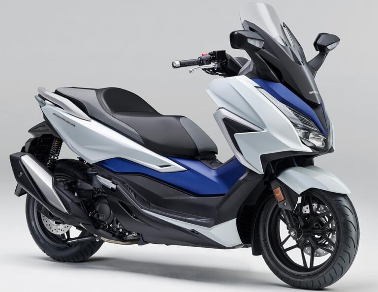 ホンダ フォルツァ|車検レス軽二輪クラス|2021新車バイクラインナップ〈日本車126〜250cc軽二輪クラス|スクーター〉