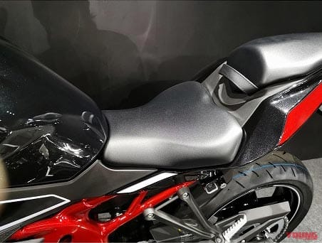 ケイズスタイル ZX-25R用 ローシート|続々リリース!ニンジャZX-25R用新作パーツセレクション〈×7ブランド〉