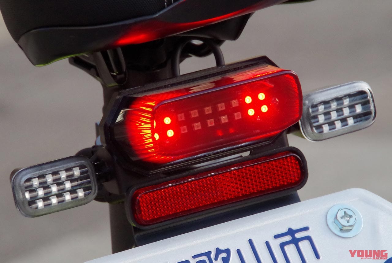 |電動モペッド「グラフィットGFR-02」試乗インプレ【”モビチェン”で原付から自転車に変身!?】