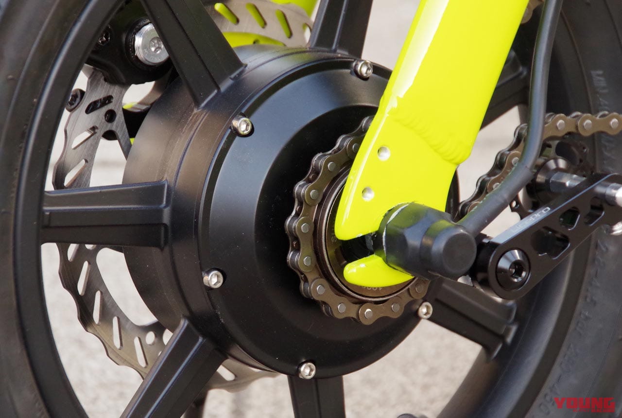 |電動モペッド「グラフィットGFR-02」試乗インプレ【”モビチェン”で原付から自転車に変身!?】