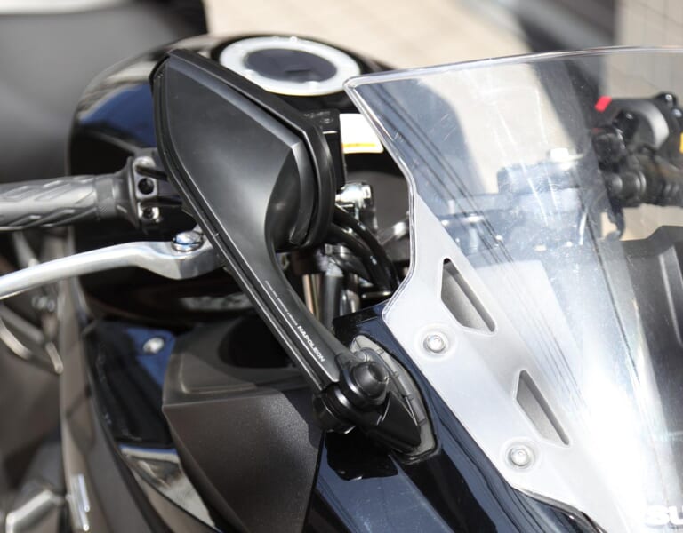 フルカウル専用ミラー|タナックス|ナポレオン|カウリングミラー リブラ2|スズキGSX-250R|ナポレオン カウリングミラー「リブラ2」試用インプレ【質感高くコンパクトなR1000広角ワイドミラー】