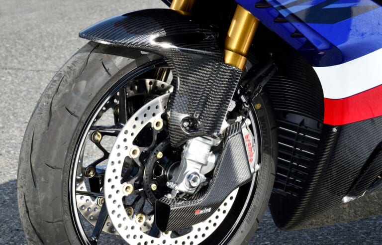 ホンダCBR1000RR-R|マジカルレーシングカスタム|フロントフェンダー|最強CBR1000RR-Rにふさわしいレースクオリティカスタム〈マジカルレーシング〉