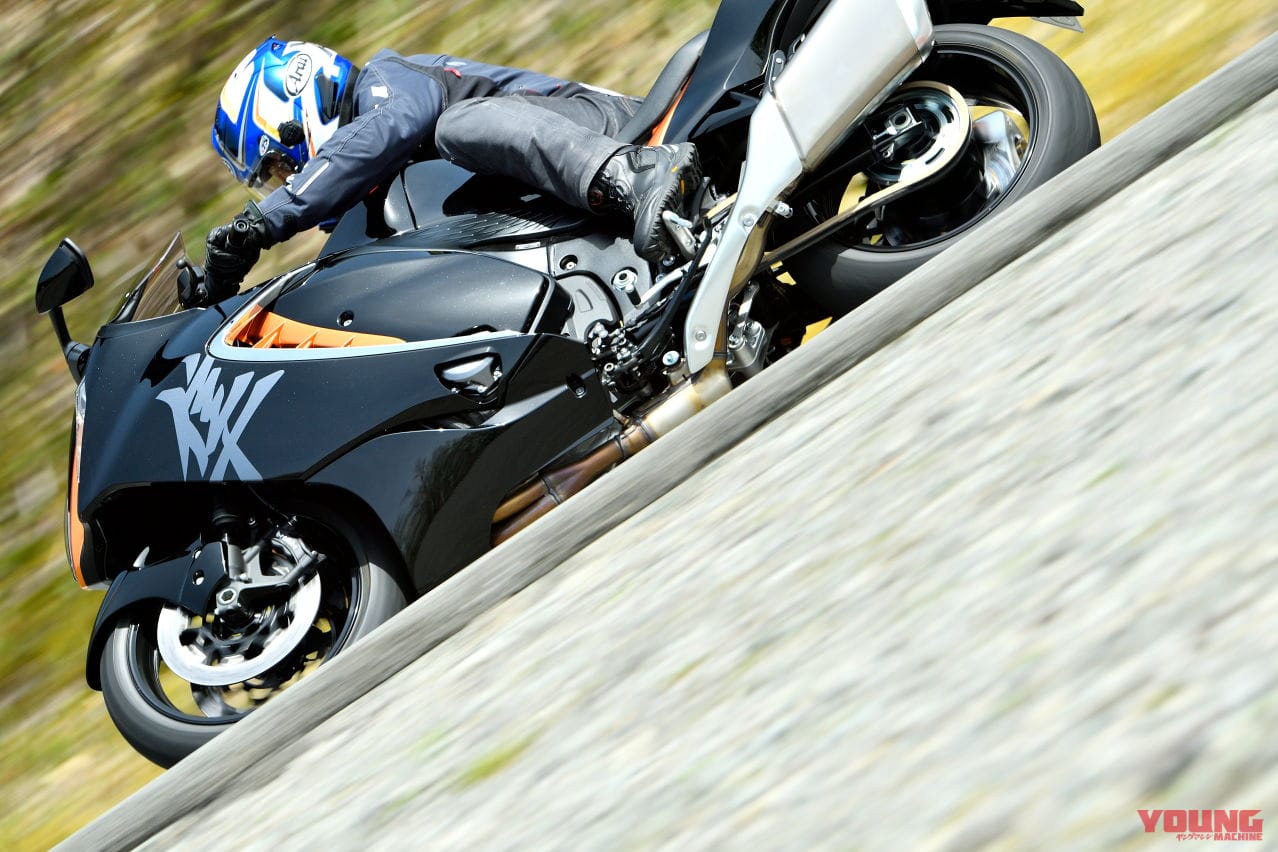 |【試乗】隼の誇りはそのままに…スズキ新型「ハヤブサ」日本公道最速インプレッション!!