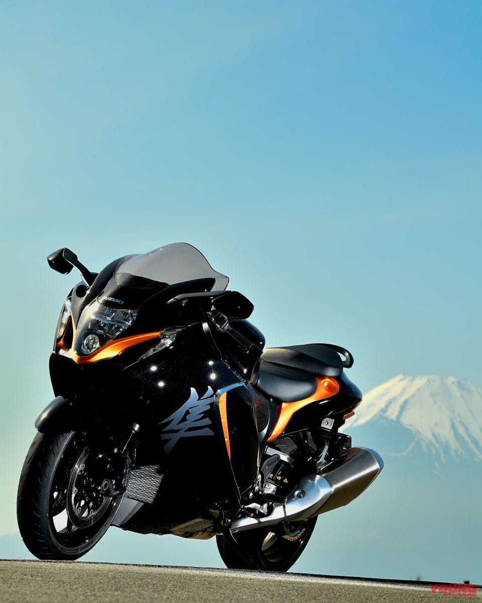 スズキ新型ハヤブサ|【試乗】隼の誇りはそのままに…スズキ新型「ハヤブサ」日本公道最速インプレッション!!